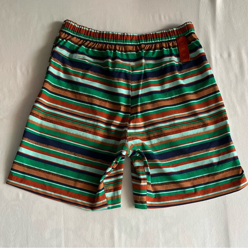 Fabletics The One‎ Short M Stripe Iron Earth Athletic Golf Training Multicolored - Picture 2 of 9